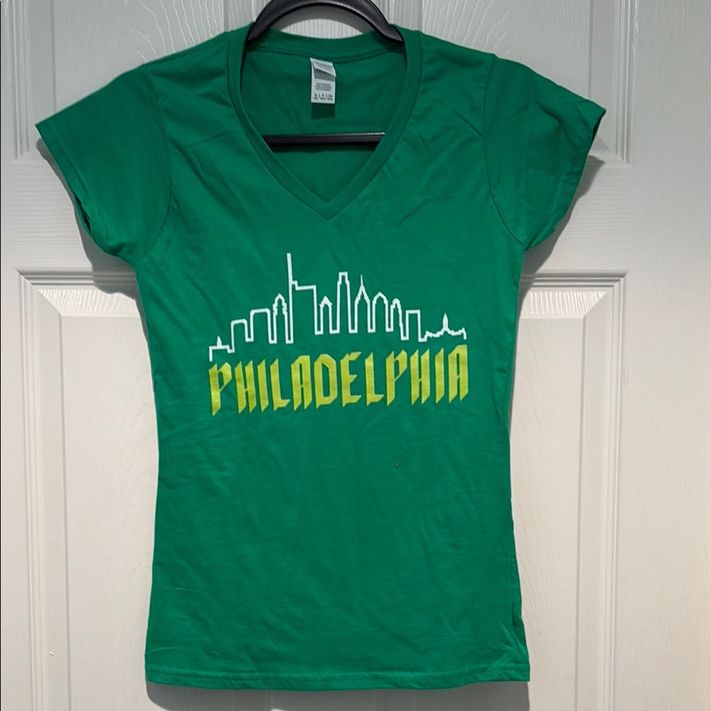 Green Philadelphia Skyline Women's T-Shirt